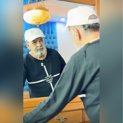 ویدئو/ نگاهی به  دکوراسیون بی‌نظیر اتاق خواب حمید لولایی/ سلیقه عمو خشایار دیدن داره