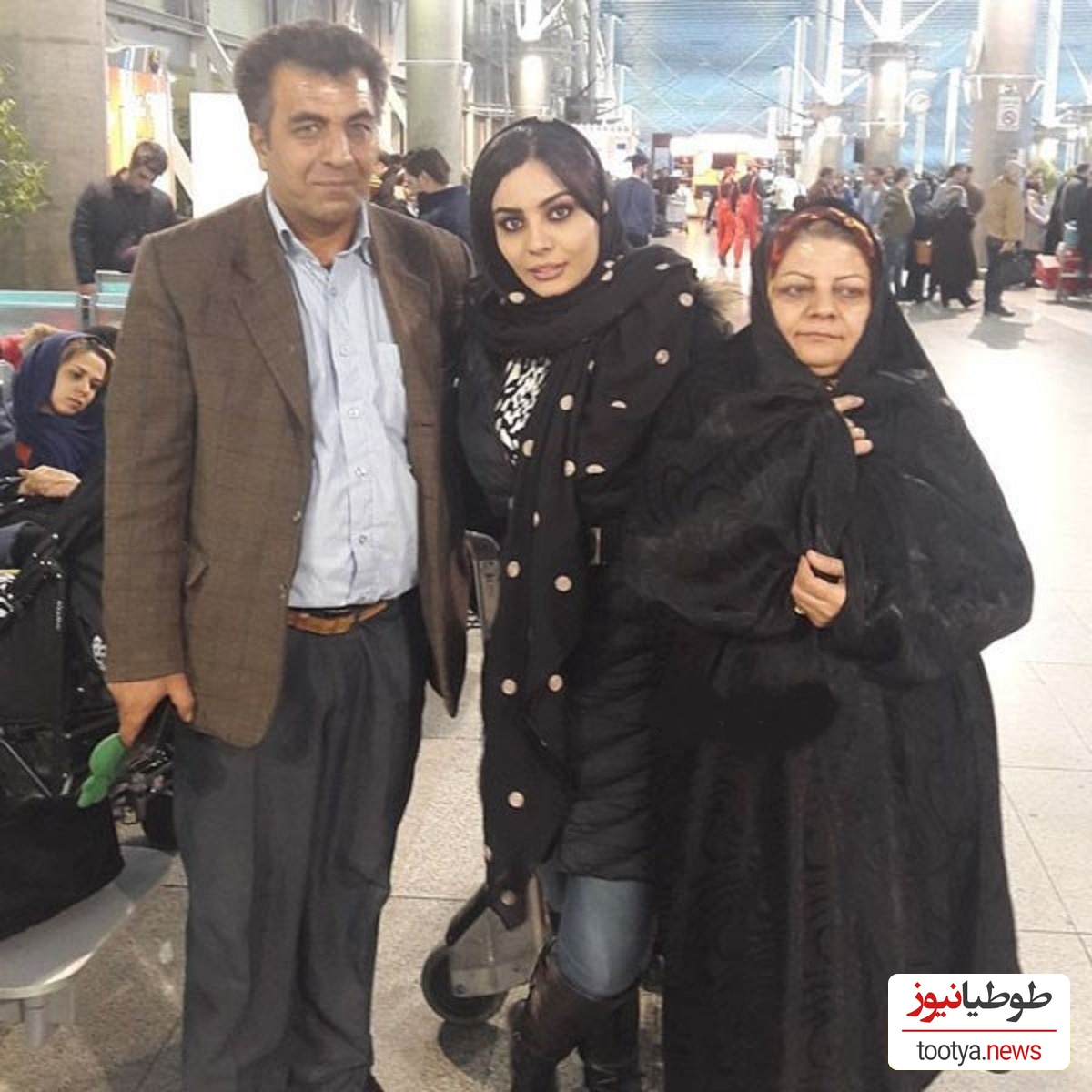 صحرا اسداللهی:مامانم حامله بود، گوشوارشو فروخت تا پول مقنعه و کفش کلاس اول من جور بشه، بابام هم سرایدار بود...
