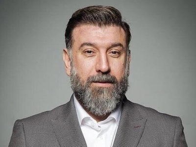 (فیلم) یادی کنیم از خوانندگی علی انصاریان در فیلم سینمایی هولیا