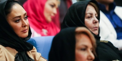 حضور دسته جمعی هنرمندان در ضیافت افطاری دولت/الهام حمیدی،هانیه توسلی،مهتاب کرامتی، محمدرضا شریفی نیا، فرزاد حسنی، شقایق خواهر گلشیفته فراهانی و...