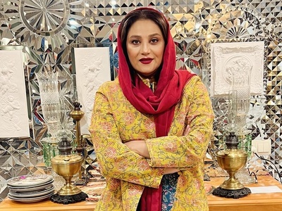 دکوراسیون خانه شبنم مقدمی مثل قصه‌هاست😍؛ از گذاشتن کفش‌های دوران کودکی خودش بعنوان دکوری در پذیرایی تا بالکنی بزرگ و پر از گل و گیاه+ویدیو