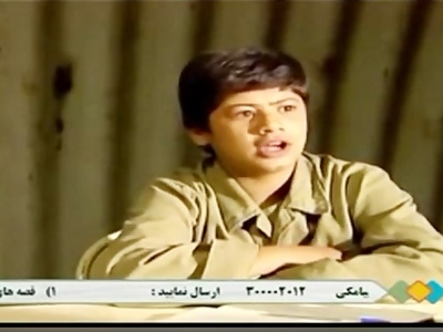 ویدیویی زیرخاکی از دوران کودکی علی صادقی در قاب تلویزیون!؛ از بچگی بامزه بوده ها+ویدئو
