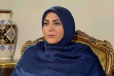 قوانین عجیب بانکها صدای المیرا شریفی‌مقدم  را درآورد؛ چند روز پیش رفته بودم بانک و گفتم من 20 میلیون پول میخوام بهم گفتن....+ویدیو