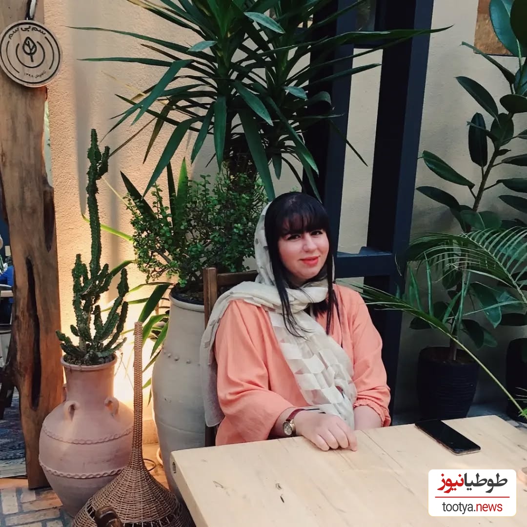 دکوراسیون داخلی منزل صهبا شرافتی بازیگر سریال نون خ به سبک سنتی/ مبلمان راحتی، منبت کاری روی دیوار، تخت شاه نشین، حوض سه طبقه، سنگ مرمر تزئینی و...