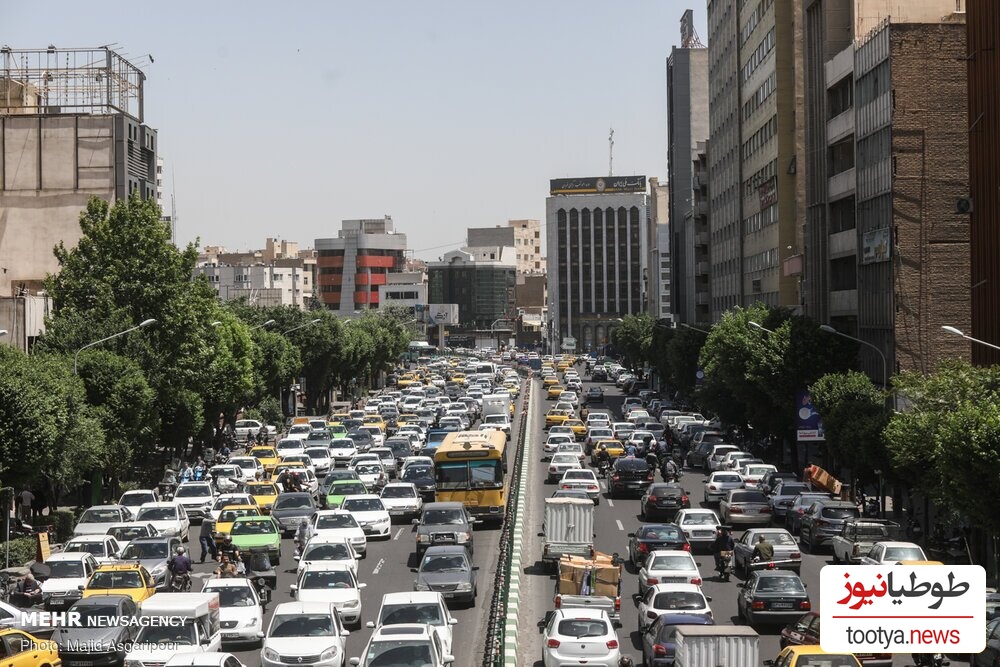 ابتکار جالب شهرداری تهران در نصب بنر برای منعِ تک فرزندی زوج ها حماسه ساز شد/ماشاءالله استعداد🤣