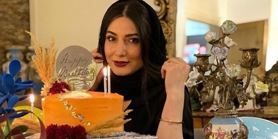 نگاهی به چیدمان منزل مجلل سمیرا حسن پور در شبی که مهرداد صدیقیان مهمان خانه اش بود/ استایل وینتیج بازیگران معروف در جشن تولد سمیرا حسن پور/ هانیه توسلی و دیبا زاهدی هم بودند+عکس