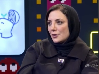 خوشبختی یعنی مامان پایه ای مثل رویا میرعلمی داشته باشی: مشقای بچه ام رو خودم مینویسم چه اشکالی داره... کارن خسته بود میگفتم بخواب نمیخواد بری مدرسه!