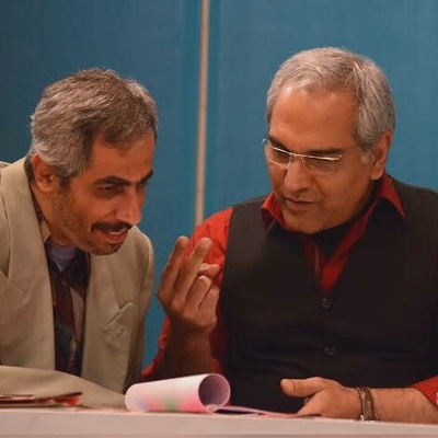 سوتی خنده‌دار جواد رضویان جلوی مهران مدیری؛ باور می‌کنید این ویدیو مال 20 سال پیشه؟/ سکانسی که هرگز قدیمی نمی‌شه