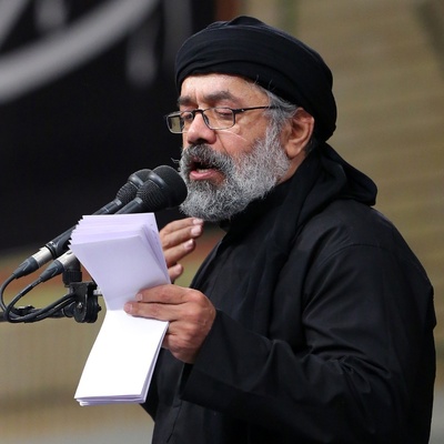 (ویدیو) مداحی رحلت پیامبر و شهادت امام حسن مجتبی از محمود کریمی + متن نوحه 28 صفر دو چشم بی رمق وا کن پدر جان؛ چقدر به دل آدم میشینه چشام غرق اشک شد...