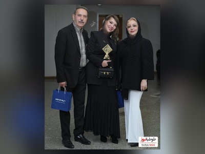 لحظه اهدای باشکوه جایزه بهترین بازیگر نقش اول مکمل زن به صدف اسپهبدی و  تشکر ویژه او از پدر و مادر شیک پوش و با کلاسش+ فیلم