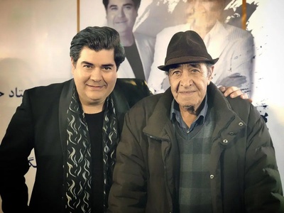 سورپرایزِ سالار عقیلی در پشت‌صحنه کنسرت برای استادش؛ همخوانی شیرین ایرج خواجه‌امیری با سالار عقیلی +ویدئو