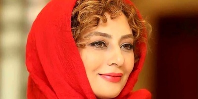 حس و حال ناب یکتا ناصر و دخترش هنگام پیاده روی پا برهنه روی شن های ساحل