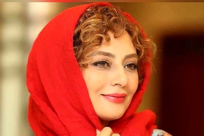 حس و حال ناب یکتا ناصر و دخترش هنگام پیاده روی پا برهنه روی شن های ساحل