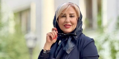 جلوه زیبای مانتو مزونی و خاص مرجانه گلچین با طرح اصیل ایرانی و آینه دوزی های بلوچی+ عکس
