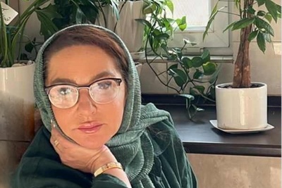 لاله صبوری بازیگری که مفهوم شجاعت را تعریف کرد: ما زمان جنگ پناهگاه نرفتیم پناهگاه ما زیر میزِ آشپزخونه بود!