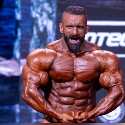 هادی چوپان: روزی که بدنسازی رو شروع کردم 57 کیلو بودم الان 105 کیلو ام ؛ اولین مسابقه ام ....