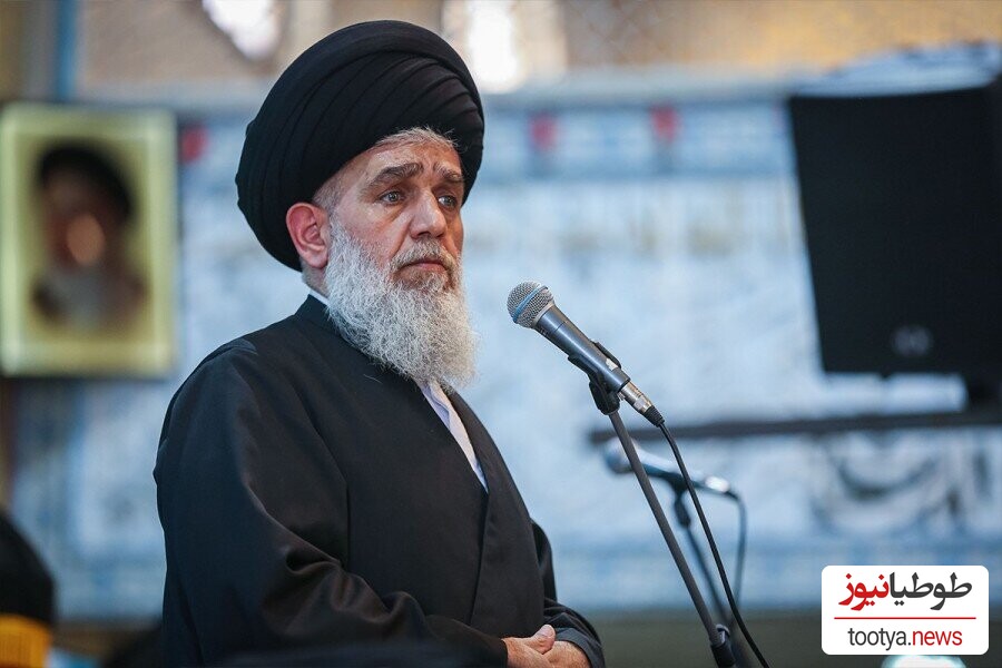 ماجرای عجیب لباس متفاوت حجت الاسلام مومنی در تشییع پیکر "شهید رئیسی"
