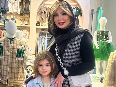 (عکس) خوشگذرونی نیوشا ضیغمی به همراه دخترش در یک خانه تاریخی