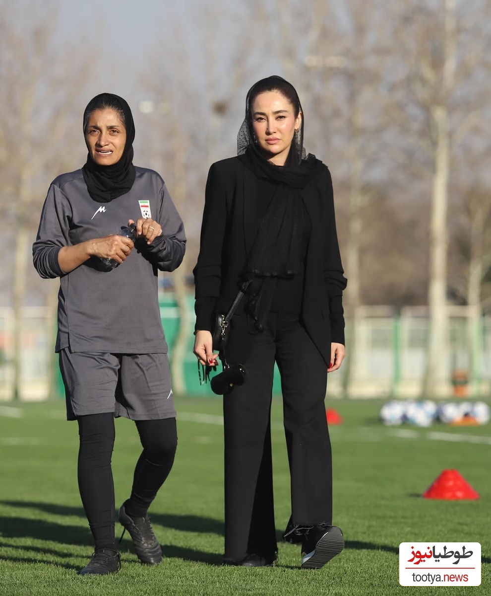 بهاره افشاری و سر مربی تیم ملی فوتبال بانوان