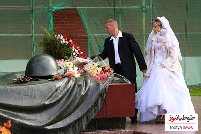 (عکس)آداب و رسم عجیب وباورنکردنی ازدواج در کشورهای مختلف/ پرت کردن آشغال بدبو به عروس و داماد هم جز رسمشونه!