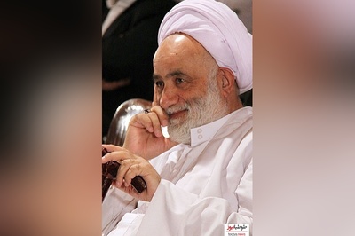 صحبت های خنده دار حاج آقای قرائتی/ این داستان: مادر پیری که قصد ازدواج داشت😂