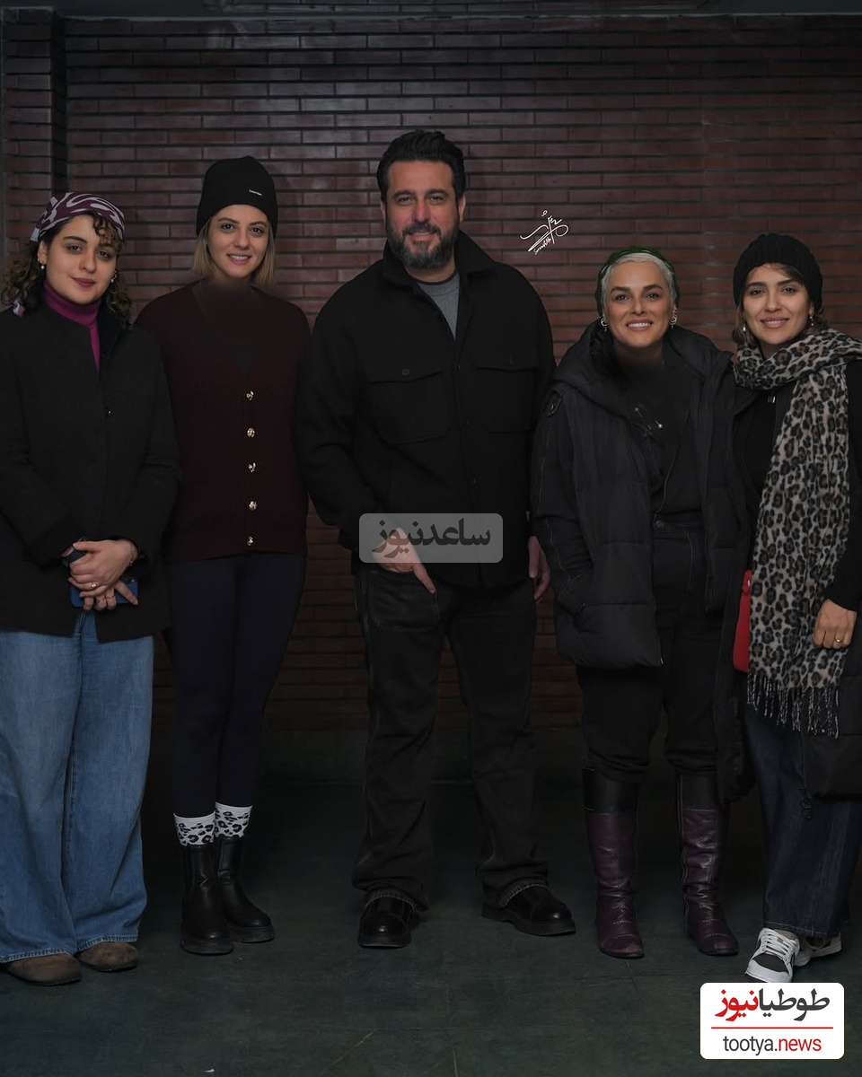 نمایش باران اسیدی