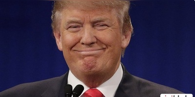 (ویدئو) حرکات خجالت آور و خنده دار ترامپ سر پیری!/ تبلیغ مسخره و خنده دار دونالد ترامپ برای رستوران هایش!