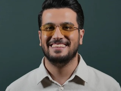 نسخه طلایی امیرحسین قیاسی برای پسرها؛ مادر را با طلا و هدیه غافلگیر کنید، لبخندش قیمت ندارد!