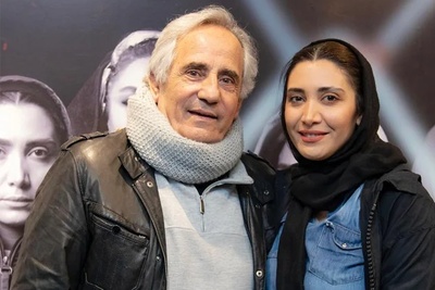 (ویدئو) سوال جنجالی مدیری از نیکی مظفری جلوی پدرش / مجید مظفری چرا چپ چپ نگاش میکنه🤣