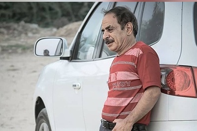 پرده‌برداری از ماشین لاکچری عمو رشید که همه آرزوشو دارن؛ با پراید رفت‌وآمد می‌کنم