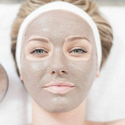 آموزش ماسک صورت با خاک رس+ معرفی بهترین نوع خاک رس برای پوست شما
