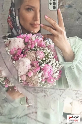 مینا مختاری