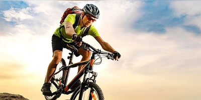 (ویدئو) تجربه دلهره‌آور دوچرخه سواری روی لبه پرتگاه / باید کیلو کیلو جیگر داشته باشی