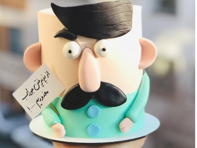 اعتراض خنده‌دار و بامزه قناد باهوش به کادوی تکراری آقایان؛ وقتی کیک‌ها هم معترض می‌شوند😂+ویدیو