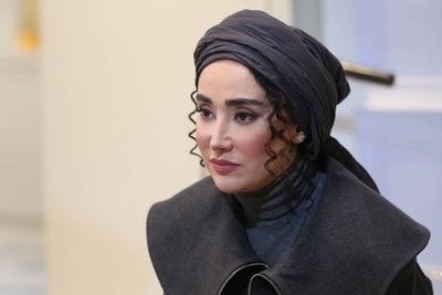 بهاره افشاری: با چشای پف کرده و شلوار گرمکن احساس راحتی می کنم! تازگیا داد هم میزنم!