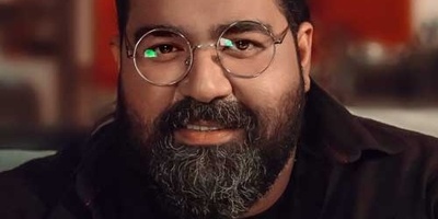 چیدمان منزل رضا صادقی + عکس/ از میز غذاخوری و پیانو تا کمد و آباژور شیک دخترای با نمکش