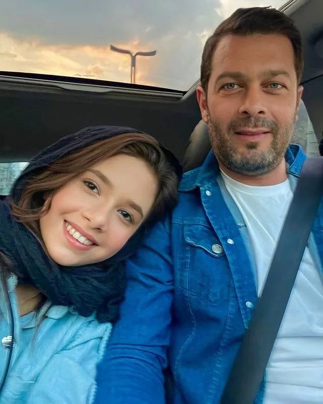 عاشقانه‌ی پدرانه‌ی پژمان بازغی برای دخترش، نفس، به همراه زیباترین عکس دونفره‌ای که با هم دارند