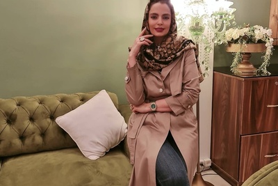 دکوراسیون منزل سپیده خداوردی بازیگر سریال آوای باران به سبک هندی/ مجسمه های بودا، پیانو، کتابخونه، مبلمان راحتی چستر مدرن و...