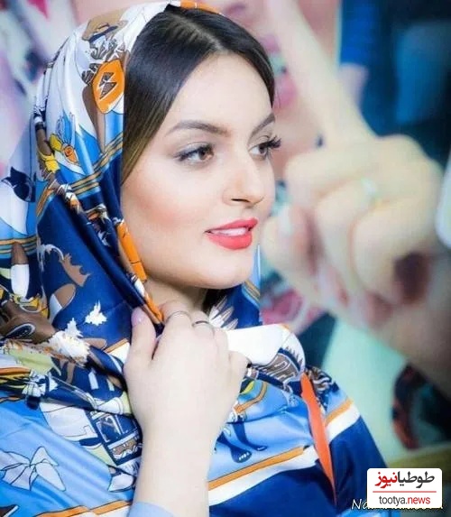 نیلوفر پارسا