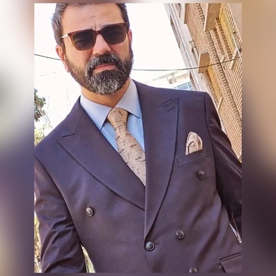 نگاهی به چیدمان نوستالژی و لاکچری منزل بهزاد خلج، بازیگر سریال «اجل معلق»/ چه پدر مهربونی هم داره