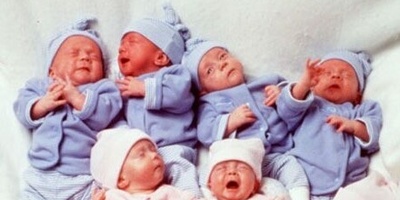 خلاقیت خنده دار یک زوج باهوش برای سفارش کالسکه 6قلوهایشان حماسه آفرید/ مغز این دانشمندارو باید طلا گرفت🤣