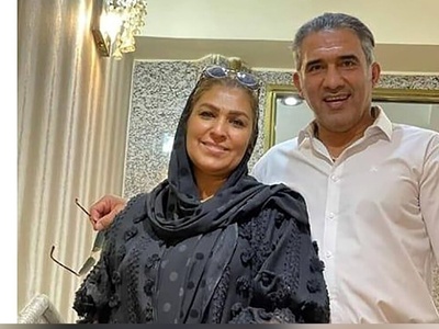 (عکس) تولد همسر جوان و باکلاس احمدرضا عابدزاده، عقاب آسیا، در کنار دختر و دامادشان/ چه رستوران شیکی😍