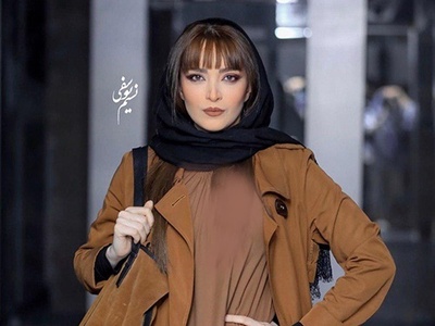 راهنمای ست کردن ترنچ کت پاییزی با شال و روسری به سبک بازیگران و هنرمندان ایرانی/ استایل کلاسیک گلوریا هاردی و متین ستوده، باکلاس مثل مینا مختاری و بهنوش طباطبایی، تیپ اسپرت پردیس احمدیه و...