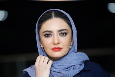 دلبری لیندا کیانی با بوت های بلند و استایل شیک