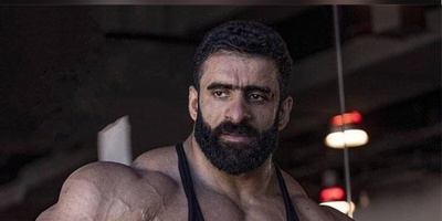 اشک‌های هادی چوپان در فراق رهبر شهید انقلاب که از سر دلتنگی بود/ بعضی رفتن‌ها غیرقابل باور اند...