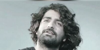 (ویدئو) غوغای عرفان طهماسبی در اولین کنسرتش؛ اجرای قطعه گلوبند با همخوانی هواداران