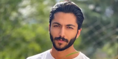 تغییر چهره متفاوت و جذاب کیسان دیباج؛ آقای بازیگر را بدون ریش ببینید!+عکس