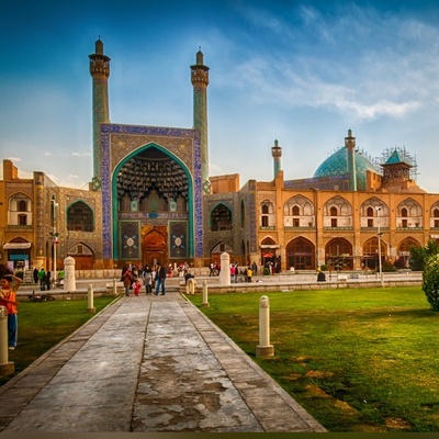 (ویدیو) کپی برداری چینی ها تمامی ندارد!/ چینی‌ها می‌خواهند آثار تاریخی اصفهان را در چین بسازند؟