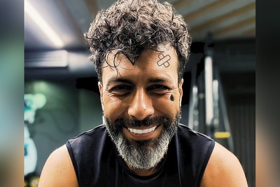 نگاهی به تغییر چهره مجید واشقانی مجری برنامه «رُک» / آقای بازیگر در 45 سالگی با استایل منحصربه فرد اصلا قابل شناسایی نیست