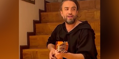 اجرای جذاب بنیامین بهادری با آهنگ نوستالژی آهای خوشگل عاشق فریدون آسرایی/ آهنگ خاطره انگیز دهه شصتی ها 👌😍